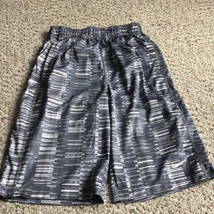 Youth gray nike shorts in great condition size extra large